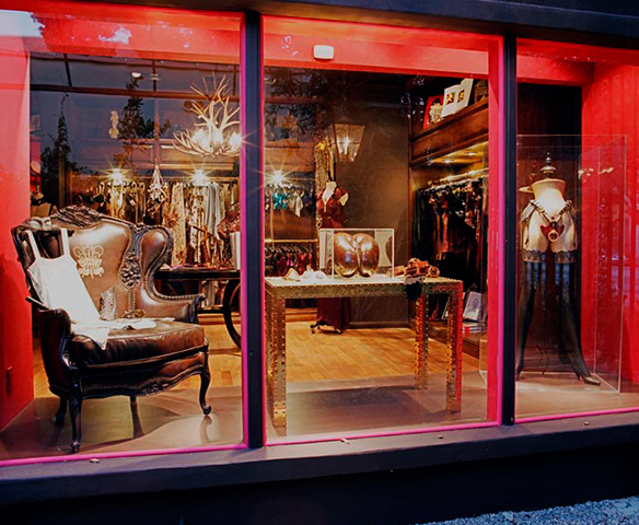 Coco de Mer Poster Image